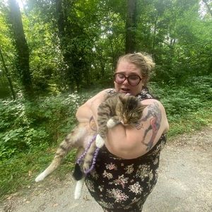 Meet your Posher, Taylor